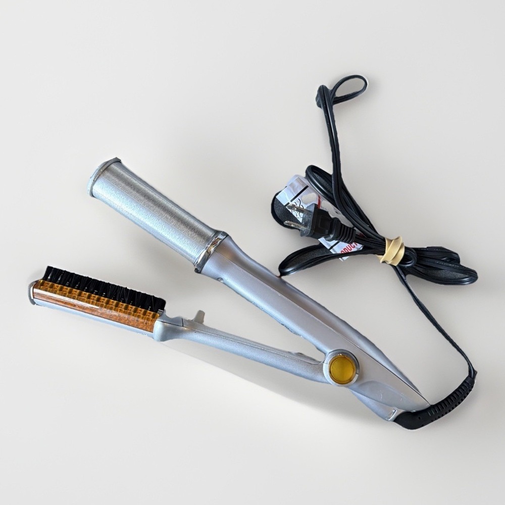 InStyler Rotating Hair Straightening Curling Hot Iron 1 1/4" IS1001 Tested WORKS